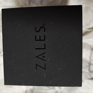 289 Zales sterling silver diamond ring